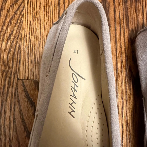 NWOT Grey Suede Loafers Sz. 10.5 - Picture 2 of 5